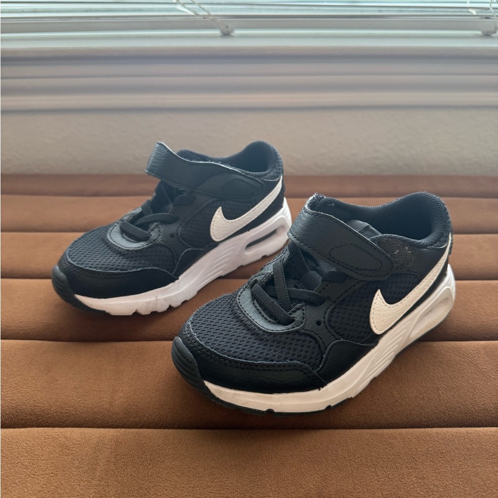 Nike Black and White Kids Sneakers